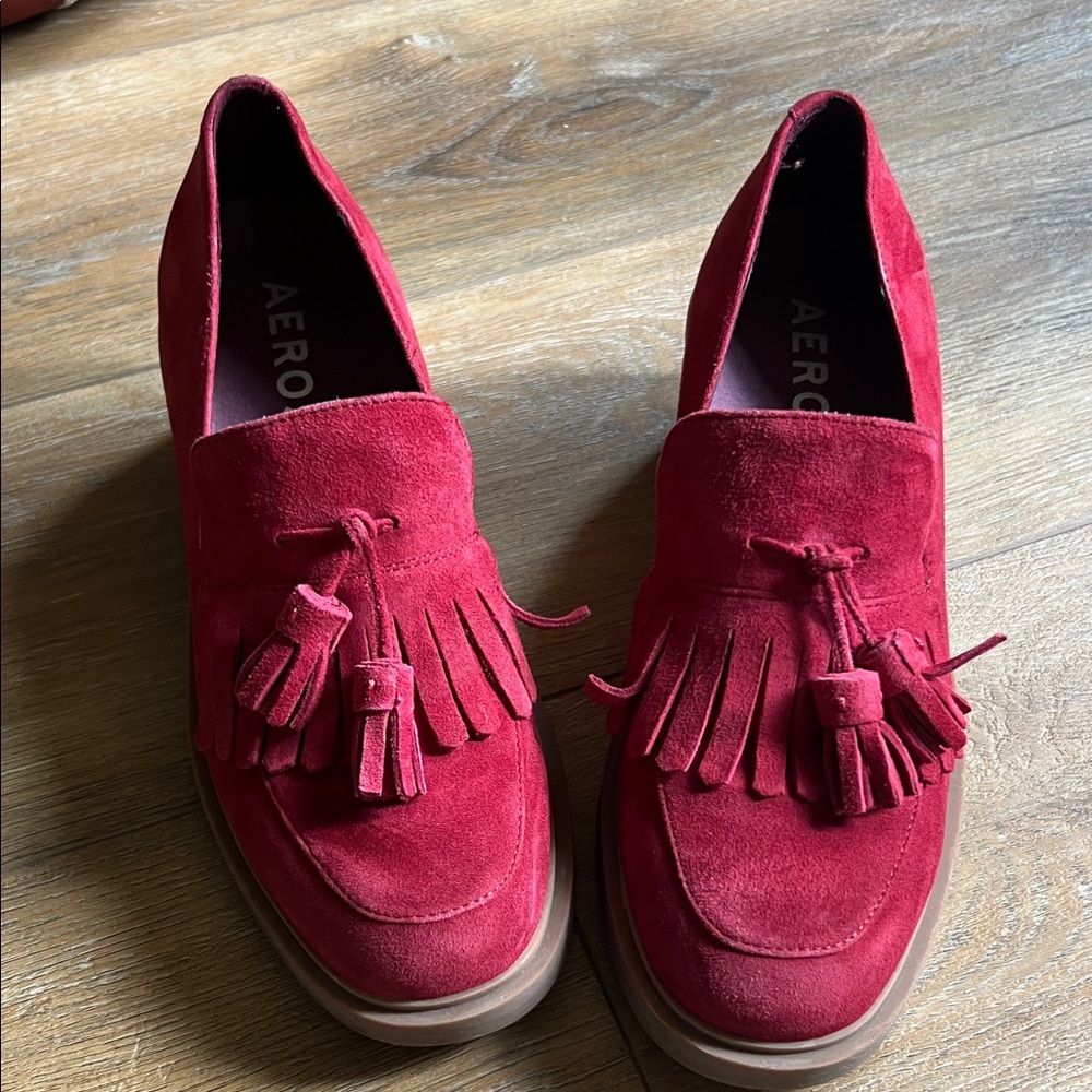 AEROSOLES Women's Vibrant Red Suede Loafers